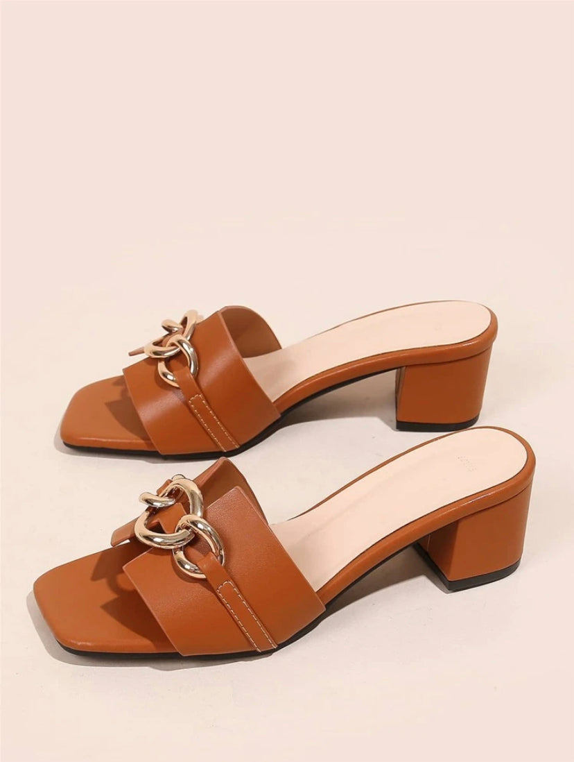 Brown decor heel